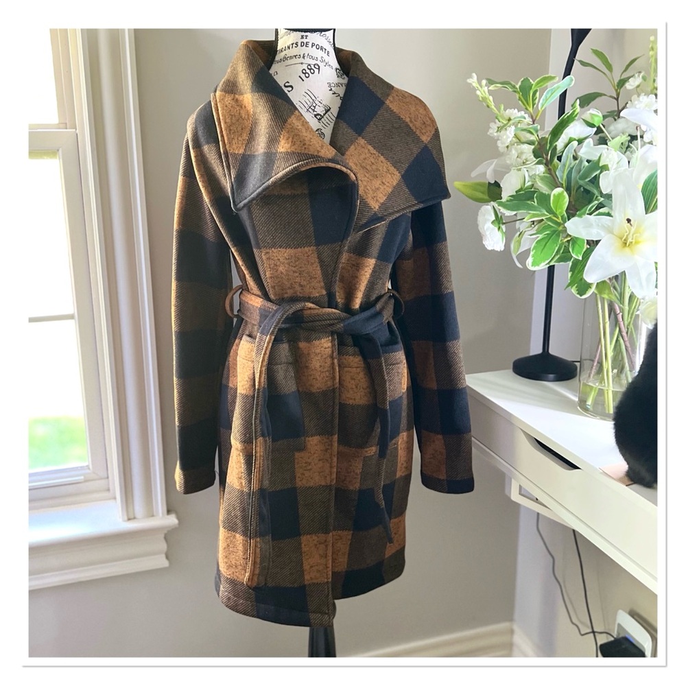 STEVE MADDEN 'Ola' Black/Camel Plaid Belted Coat